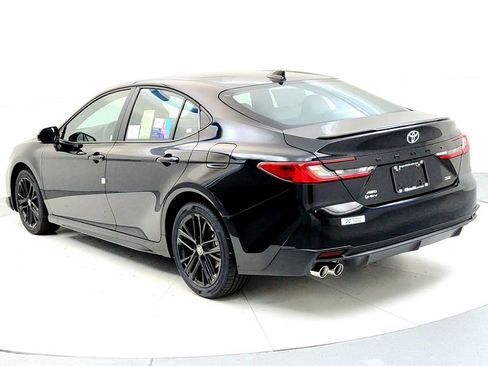 New 2026 Toyota Camry SE AWD/4WD image 4