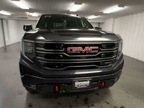 Certified 2023 GMC Sierra 1500 AT4 w/ AT4 Preferred Package AWD/4WD image 3