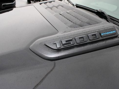 Used 2026 RAM 1500 Laramie w/ Night Edition AWD/4WD image 15