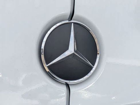 Used 2024 Mercedes-Benz eSprinter 170 Cargo image 12