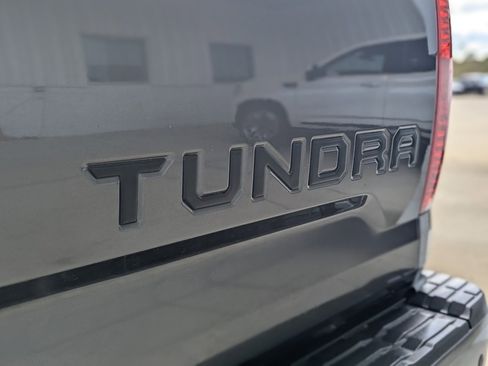 Used 2021 Toyota Tundra Limited image 11
