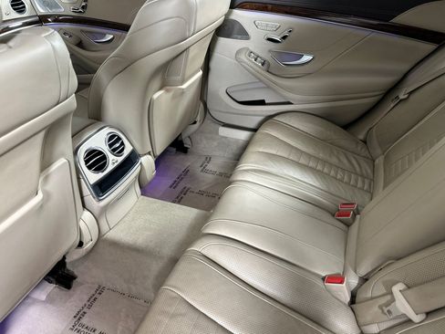 Used 2015 Mercedes-Benz S 550 Sedan image 11