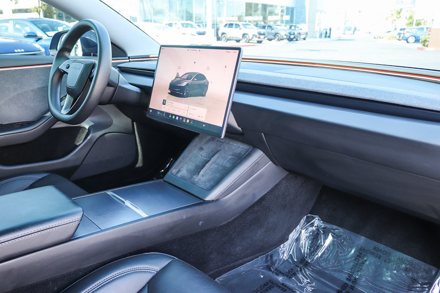 Used 2025 Tesla Model 3 Long Range RWD image 16
