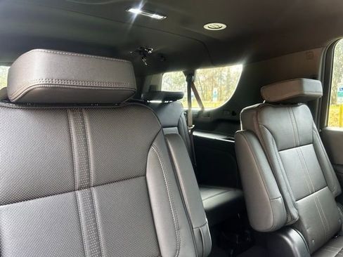 New 2026 Chevrolet Suburban High Country AWD/4WD image 26