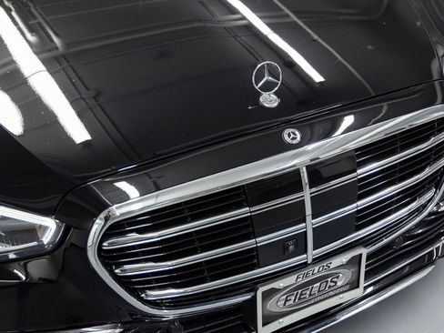 Used 2024 Mercedes-Benz S 580 4MATIC Sedan image 8