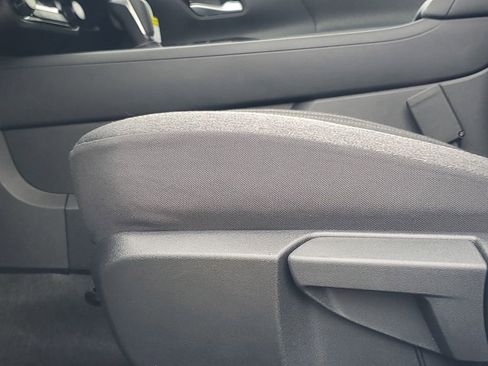 New 2026 Nissan Kicks SV image 13