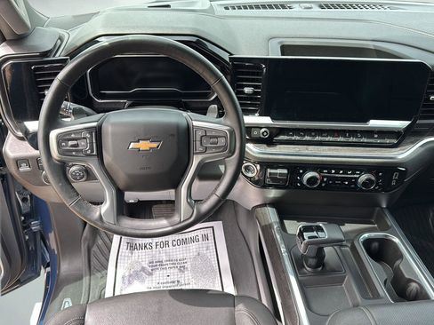 Used 2024 Chevrolet Silverado 1500 LTZ AWD/4WD image 10