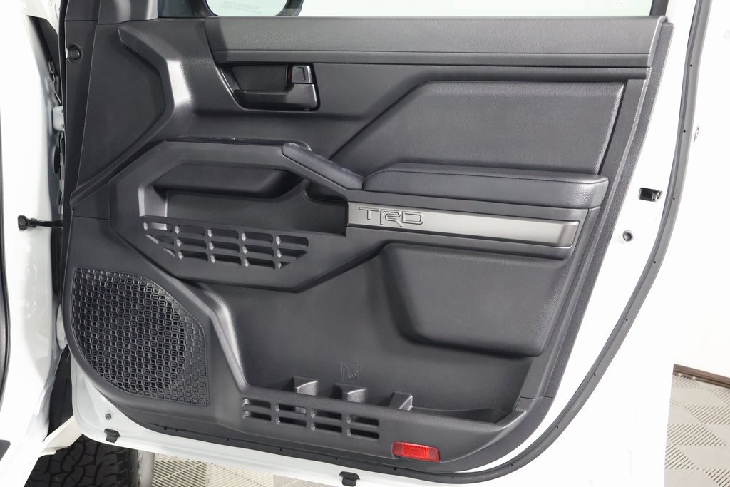 Used 2026 Toyota Tacoma SR5 RWD image 12