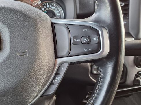 Used 2024 RAM 2500 Big Horn image 21