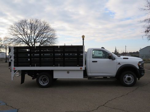 New 2023 RAM 4500 Tradesman image 34