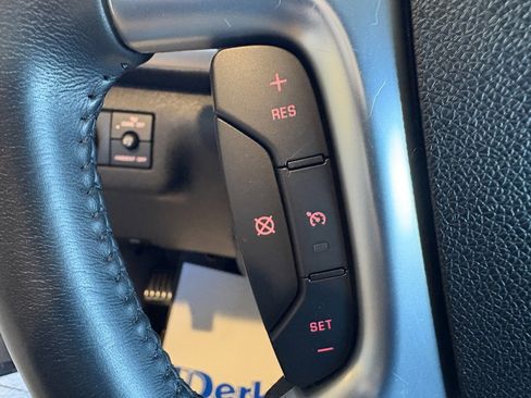 Used 2016 GMC Acadia SLE AWD/4WD image 13