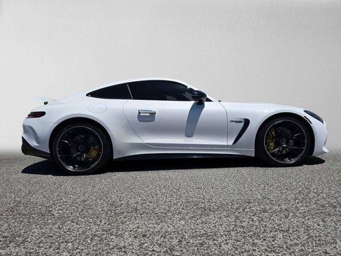 Used 2024 Mercedes-Benz AMG GT 55 image 2