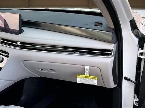 Used 2026 INFINITI QX60 Luxe w/ Cargo Package image 17