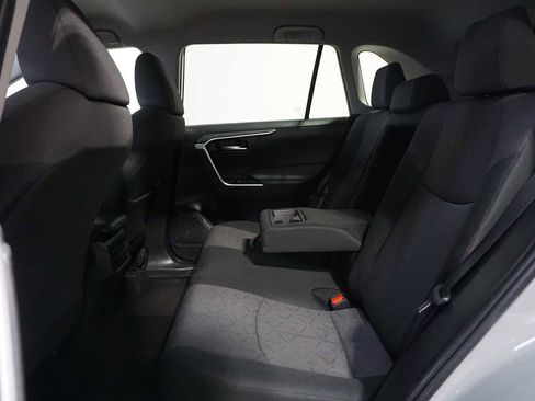 Used 2023 Toyota RAV4 XLE image 16