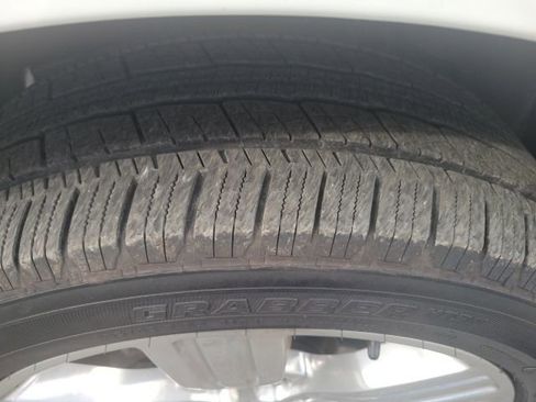 Used 2023 Ford Expedition Platinum image 10