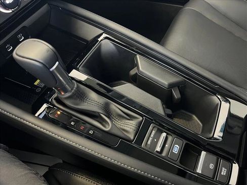 Used 2025 Honda Accord Touring image 16