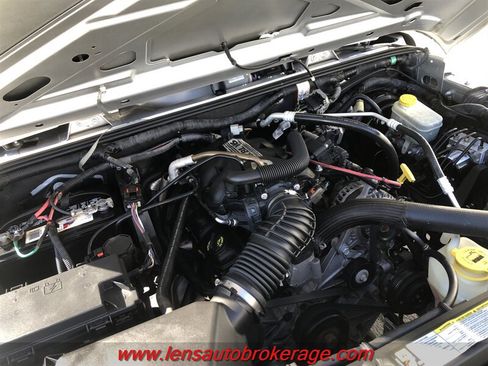 Used 2009 Jeep Wrangler X AWD/4WD image 21