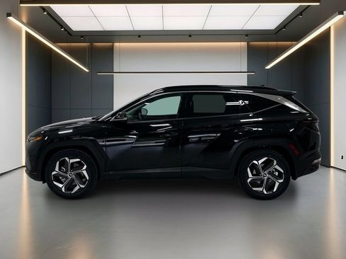 Certified 2023 Hyundai Tucson Limited FWD image 2