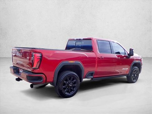 Used 2024 GMC Sierra 2500 AT4 w/ AT4 Premium Plus Package image 4