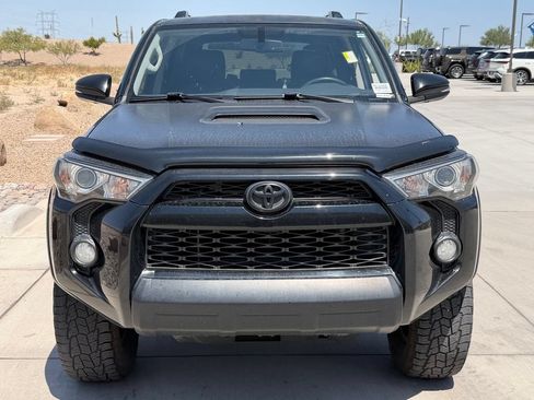 Used 2018 Toyota 4Runner TRD Off-Road Premium AWD/4WD image 3