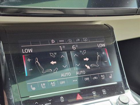 Used 2024 Audi Q8 e-tron Premium Plus w/ Premium Plus Package AWD/4WD image 12