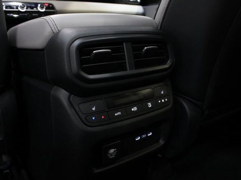 Used 2024 Honda Pilot Elite image 21