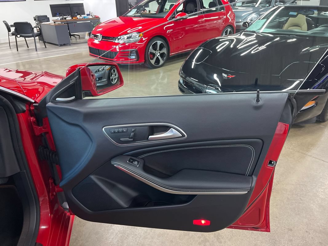 Used 2014 Mercedes-Benz CLA 250 image 49