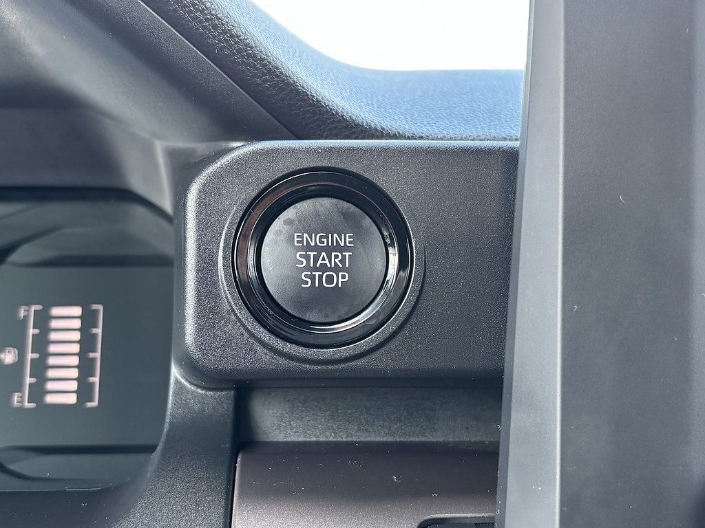Certified 2026 Toyota Tacoma SR5 AWD/4WD image 22