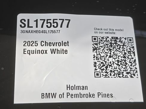 Used 2025 Chevrolet Equinox LT w/ Safety and Technology Package FWD image 24