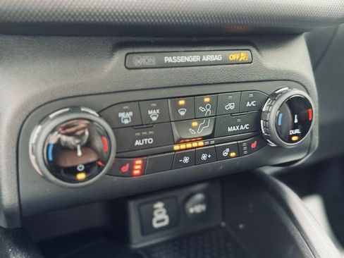 Used 2024 Ford Bronco Sport Outer Banks w/ Tech Package image 30