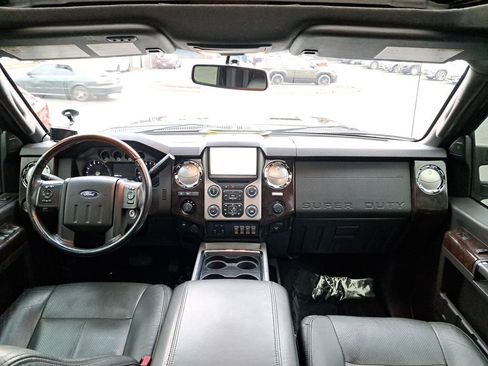 Used 2016 Ford F350 Platinum w/ Platinum Package image 18