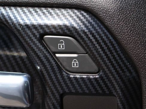 Used 2023 Chevrolet Silverado 1500 Custom w/ LPO, Dark Essentials Package RWD image 19