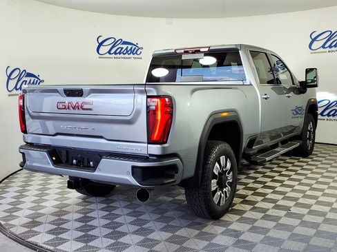 New 2026 GMC Sierra 2500 Denali w/ Denali Reserve Package AWD/4WD image 7
