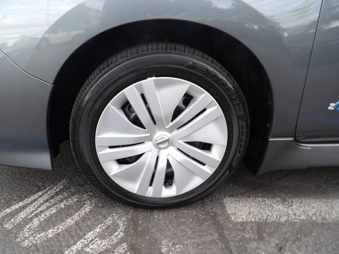 Used 2019 Nissan Leaf S w/ S Charge Package FWD image 15