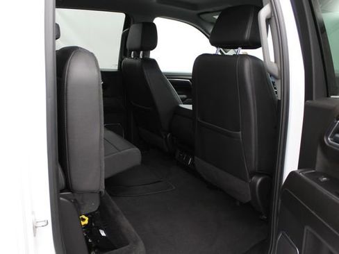 Used 2024 GMC Sierra 1500 SLT AWD/4WD image 23