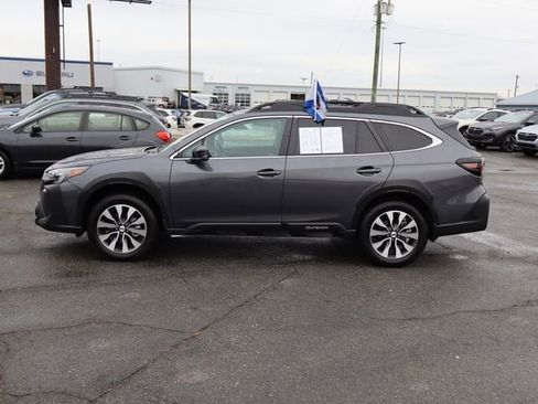 Certified 2025 Subaru Outback Limited w/ Popular Package #2 image 5