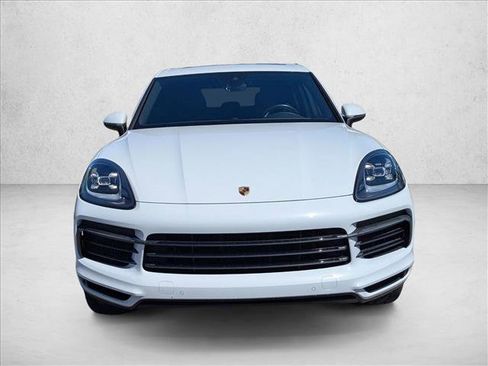 Used 2019 Porsche Cayenne E-Hybrid image 2