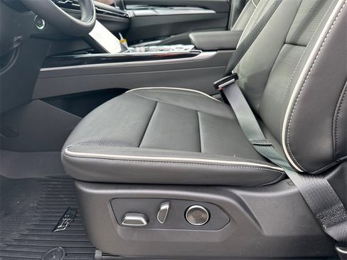 New 2026 Cadillac Escalade Sport w/ Touring Package image 9