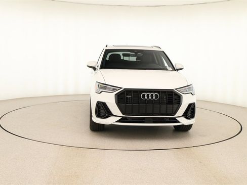 New 2025 Audi Q3 2.0T Premium image 11