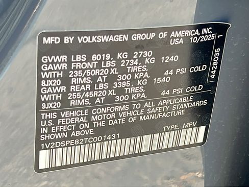 New 2026 Volkswagen ID.4 Pro AWD/4WD image 30