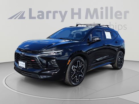 Used 2023 Chevrolet Blazer RS w/ Driver Confidence II Package AWD/4WD image 1