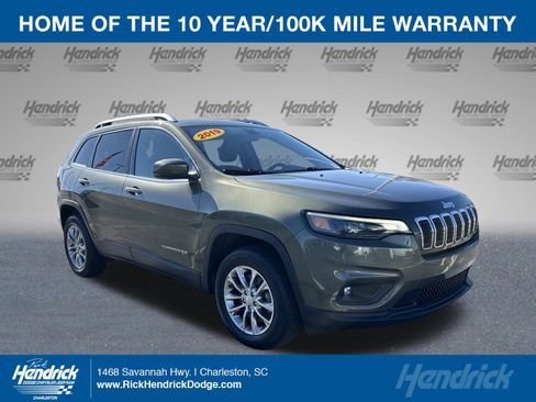 Used 2019 Jeep Cherokee Latitude Plus w/ Cold Weather Group image 1