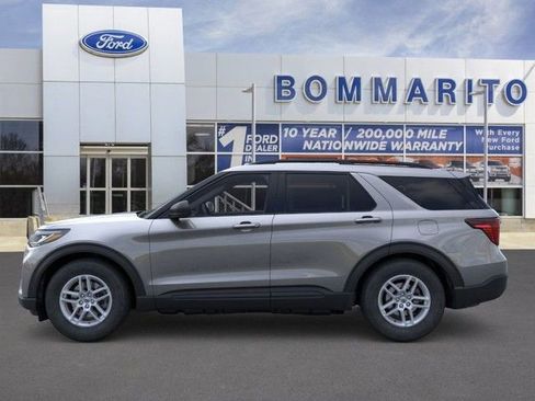 New 2026 Ford Explorer Active image 3