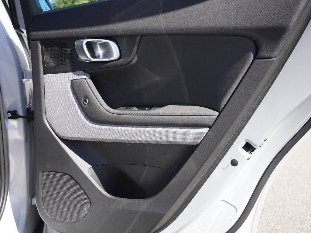 Used 2024 Polestar Polestar 2 AWD/4WD image 26