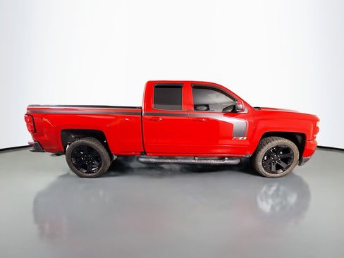 Used 2017 Chevrolet Silverado 1500 LT image 11