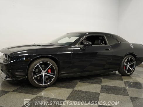 Used 2010 Dodge Challenger SRT8 w/ SRT Option Group II image 6