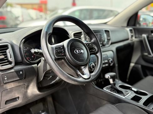 Used 2017 Kia Sportage LX FWD image 26