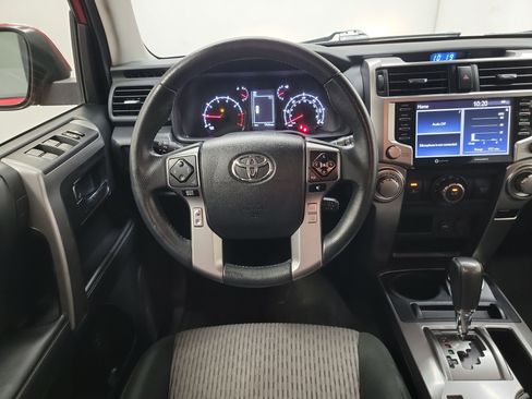 Used 2021 Toyota 4Runner SR5 AWD/4WD image 16