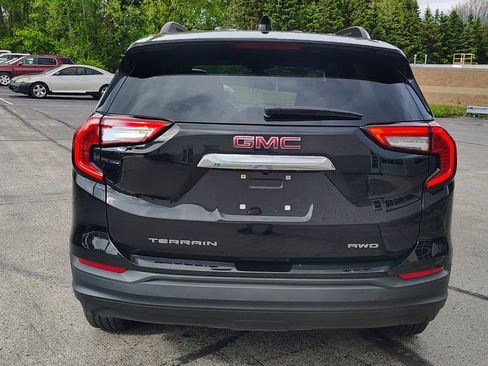 Used 2023 GMC Terrain SLE w/ Driver Convenience Package AWD/4WD image 8