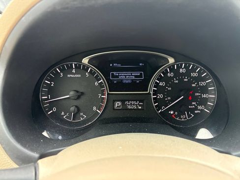 Used 2014 Nissan Altima 2.5 S w/ Sport Value Package FWD image 15